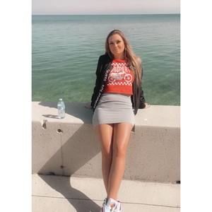 Meet your Posher, Amanda